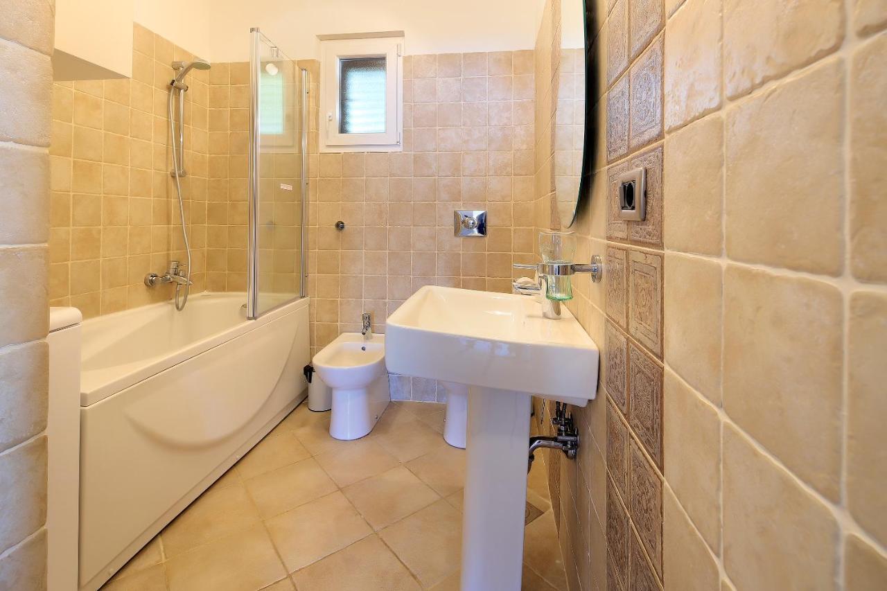 Apartment Vincent With Beautiful Sea View Terrace Klenovica Zewnętrze zdjęcie
